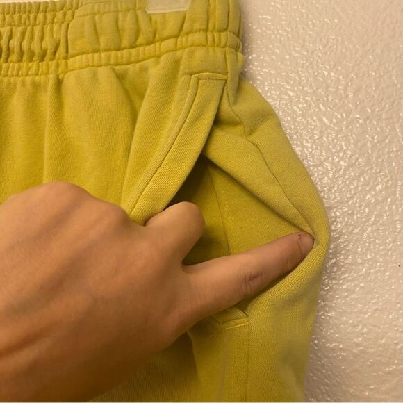 Under Armour UA The Rock Terry yellow pull on drawstring cotton sweat shorts M - Picture 6 of 13